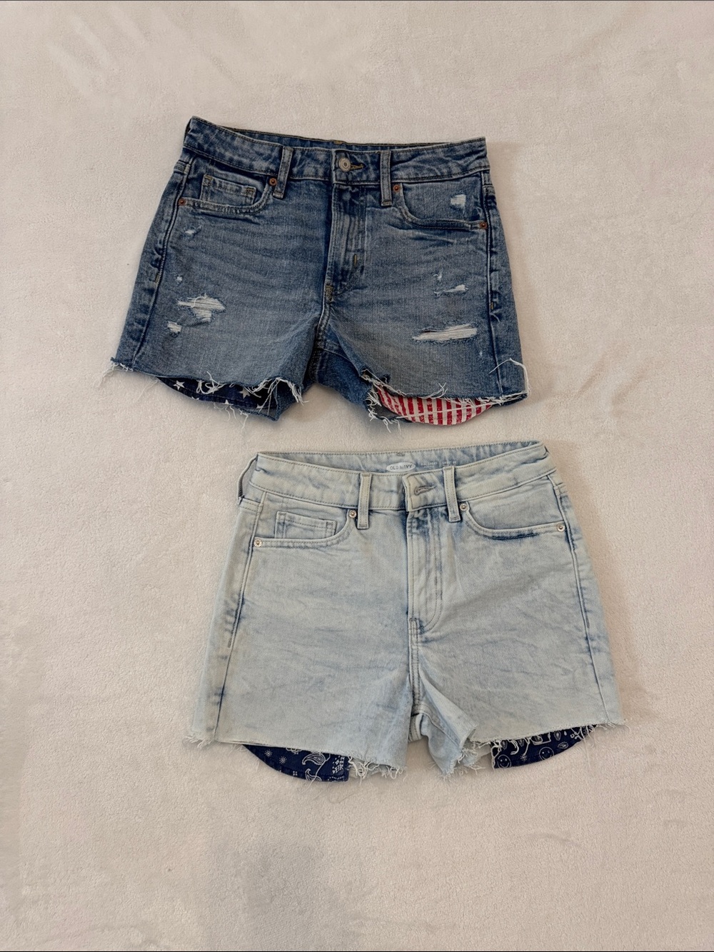 Old Navy Two-Pair Women's OG Jean Shorts - High Rise - Size 2